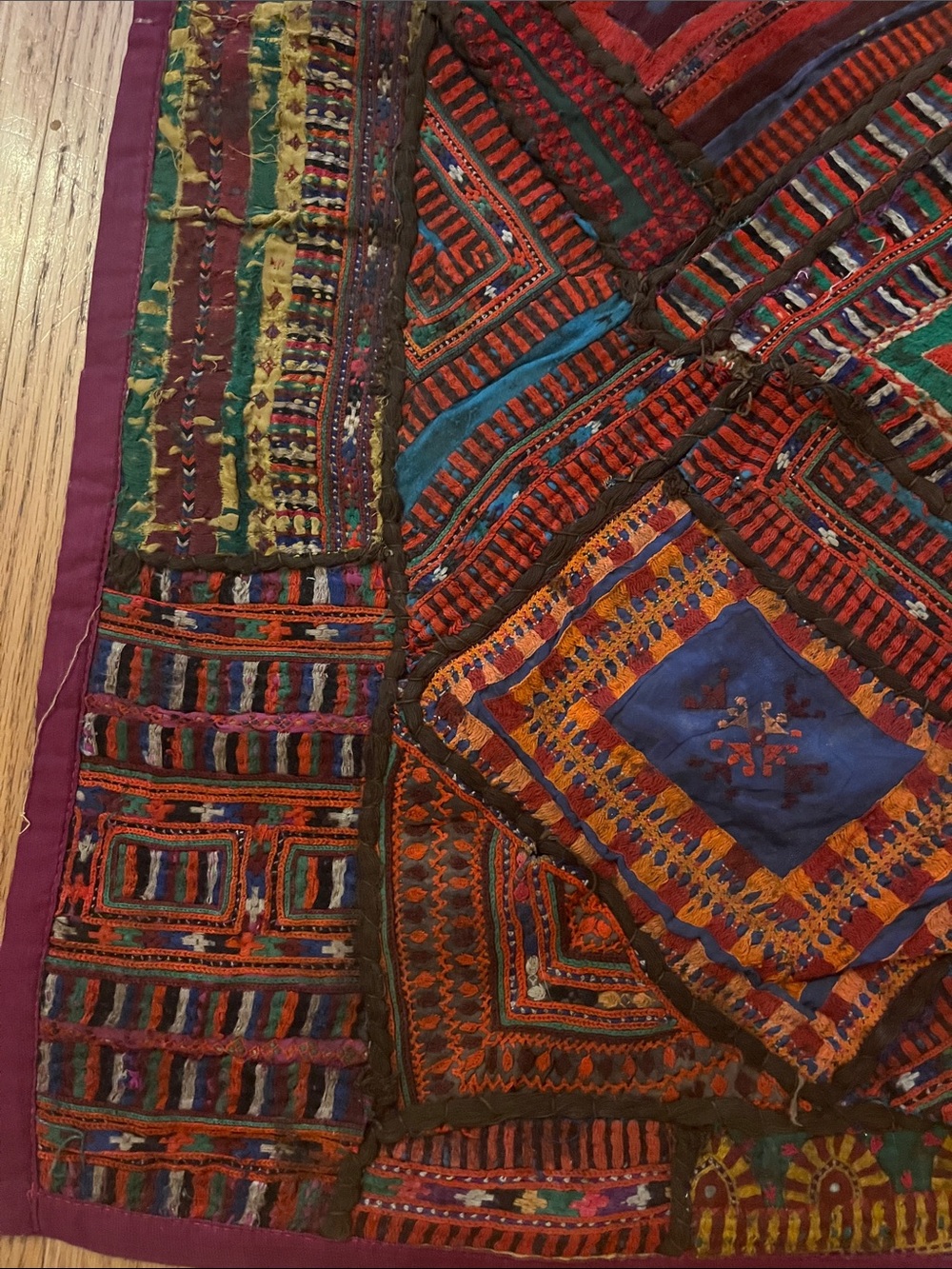 Heavy Banjara Gypsy Handmade Indian Tapestry Wallhanging - Picture 8 of 16